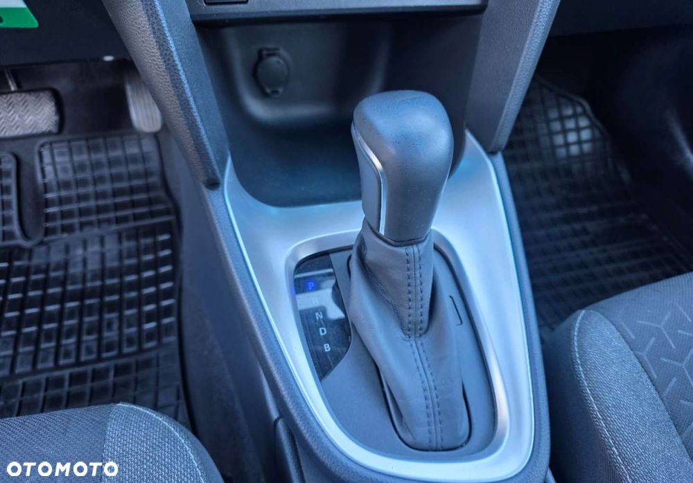 Toyota Yaris Cross - 21