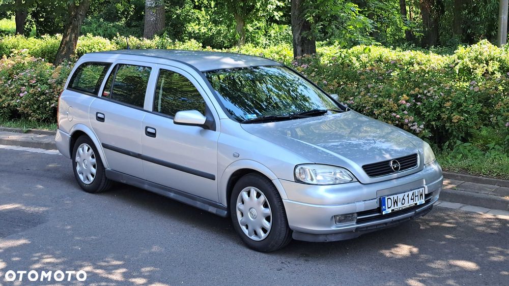 Opel Astra - 1