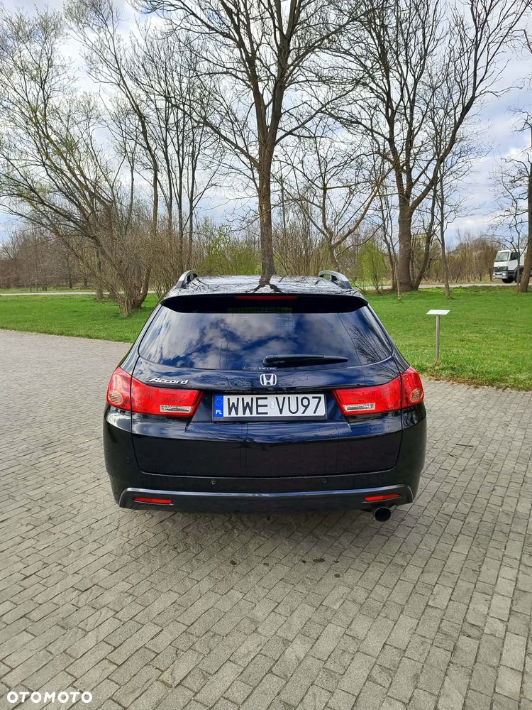 Honda Accord 2.0 Executive - 5