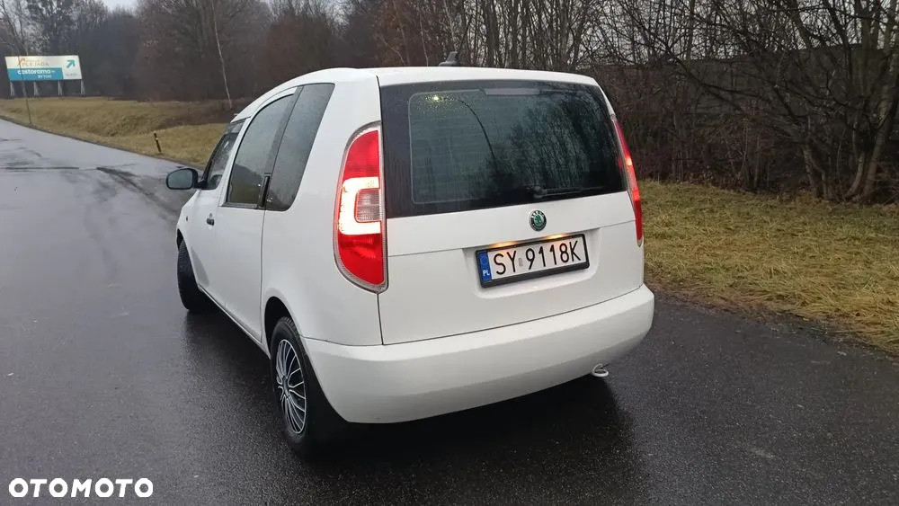 Skoda Roomster 1.4 16V - 11