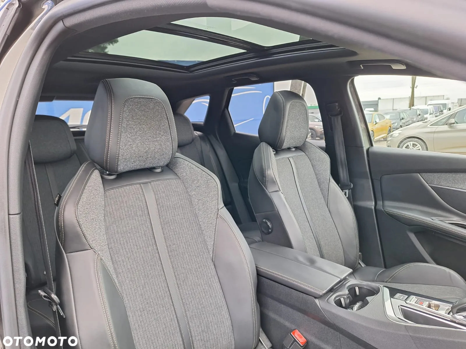 Peugeot 3008 1.6 BlueHDi Active S&S EAT6 - 24
