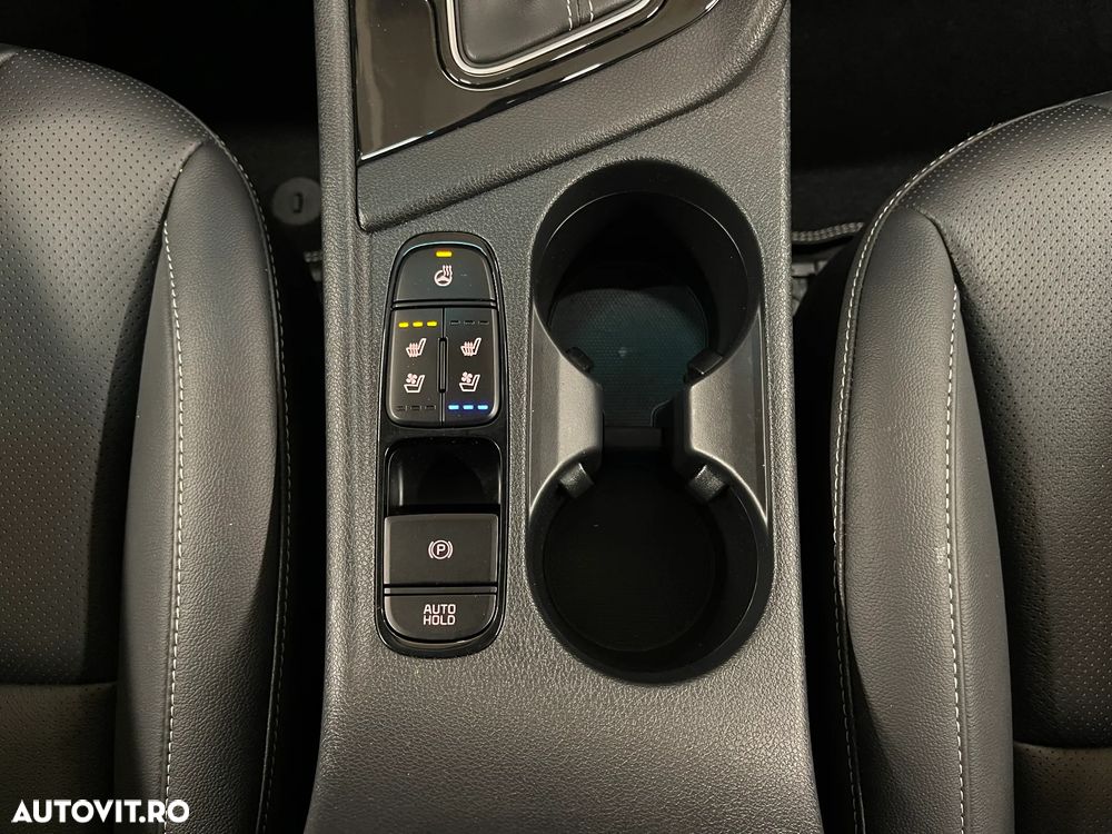 Kia Niro 1.6 GDI PHEV 2WD OPF Aut. Spirit - 21