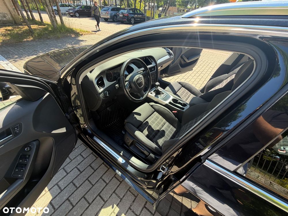 Audi A4 Avant 1.8 TFSI Ambiente - 19