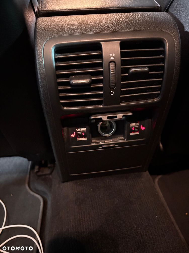 Volkswagen Passat CC 2.0 TDI BlueMotion Technology - 11