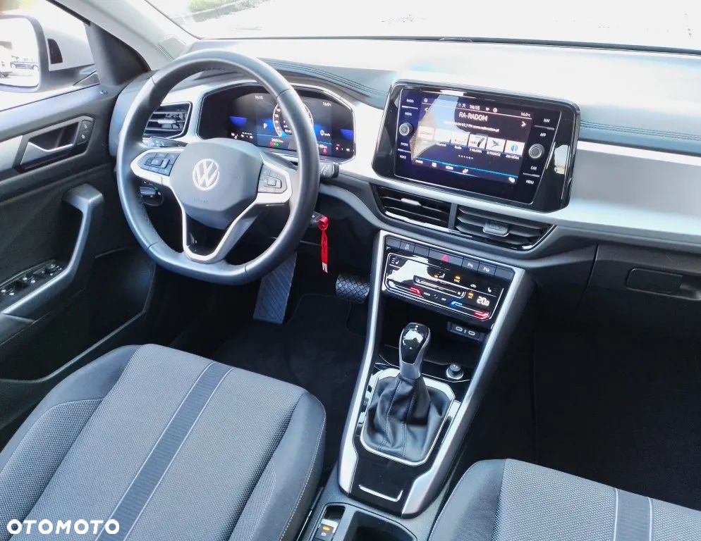 Volkswagen T-Roc - 30