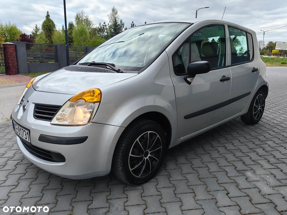 Renault Modus 1.4 16V Alize - 12