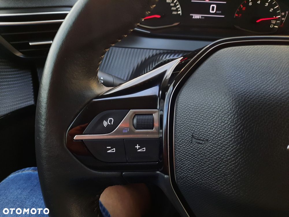 Peugeot 208 1.2 PureTech Style S&S - 27