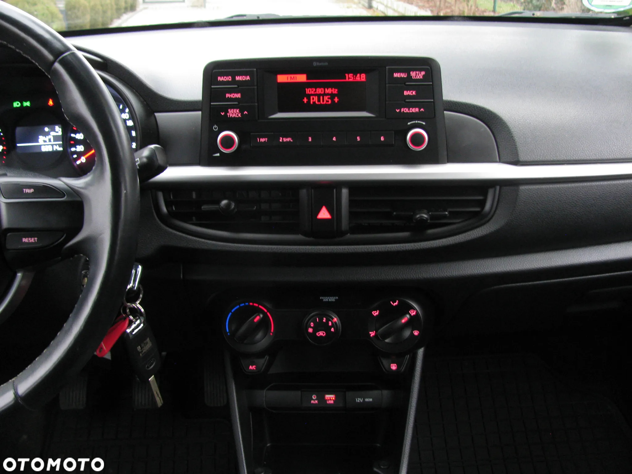 Kia Picanto - 24