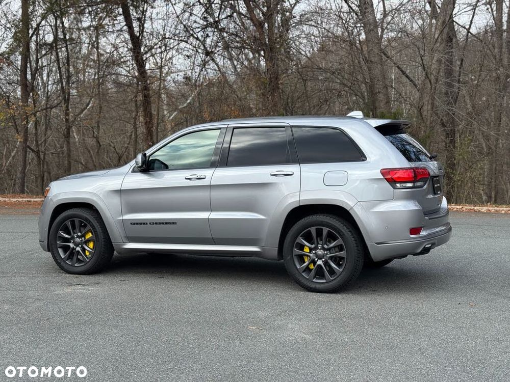 Jeep Grand Cherokee - 4