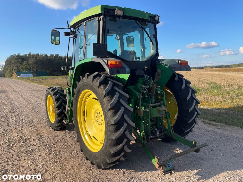 John Deere 6110 - 9