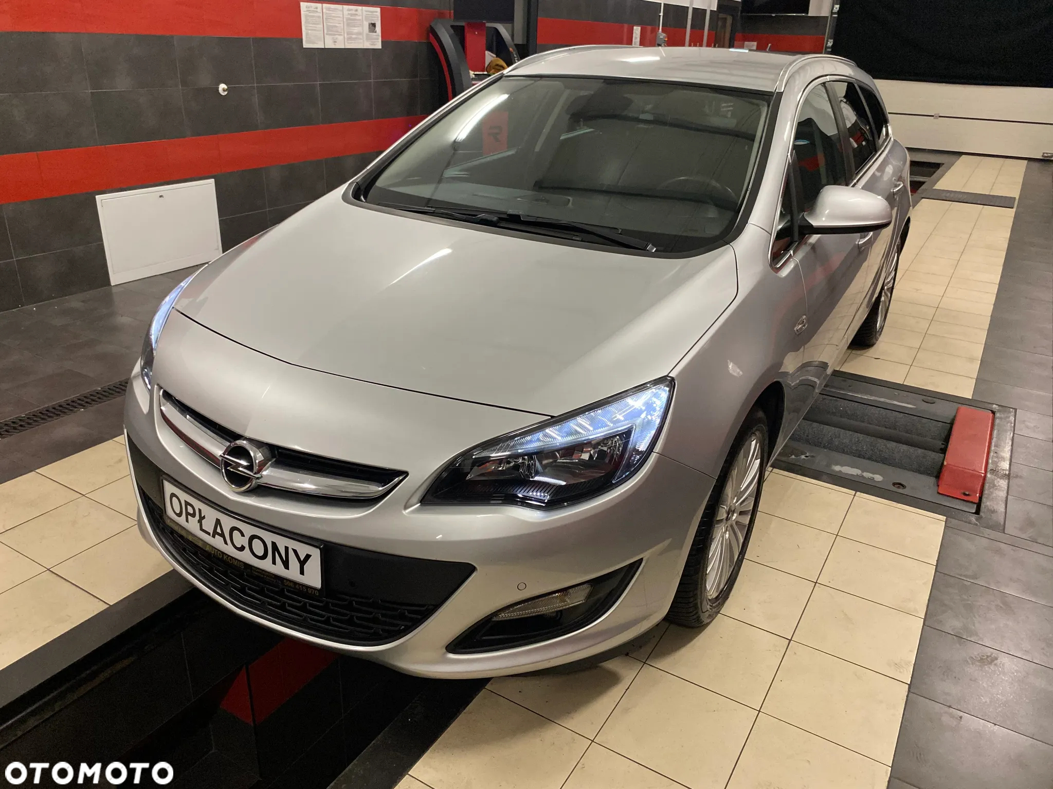 Opel Astra 1.4 Turbo Sports Tourer Edition - 4
