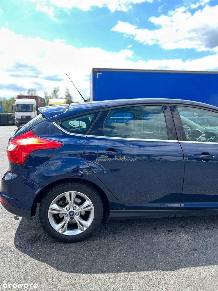 Ford Focus 2011 photo 5