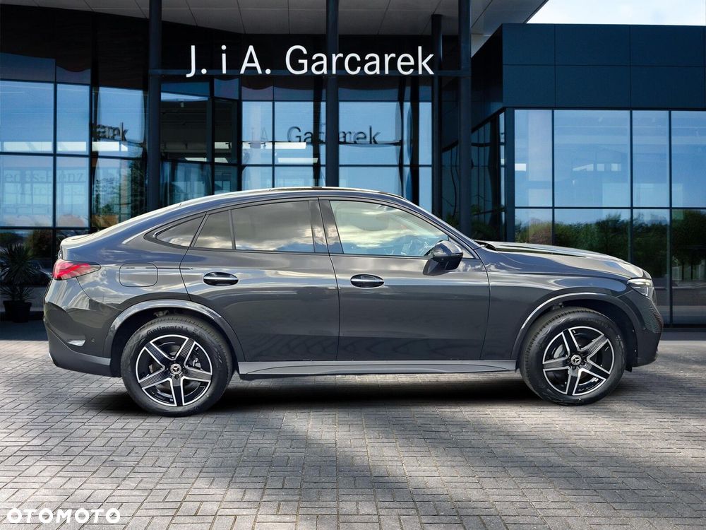 Mercedes-Benz GLC - 7