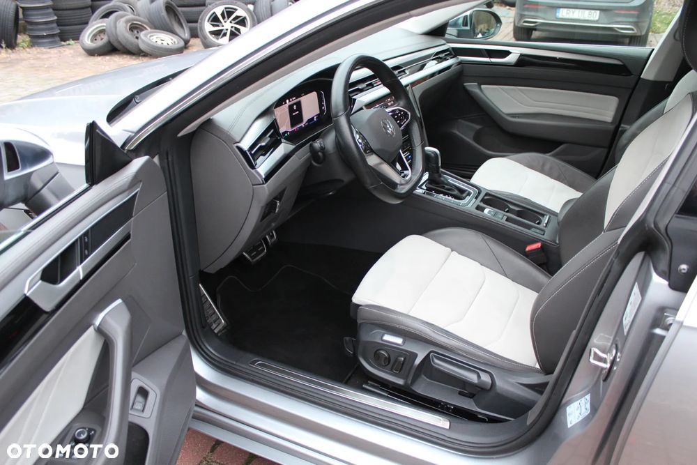 Volkswagen Arteon 2.0 TDI SCR DSG Elegance - 17