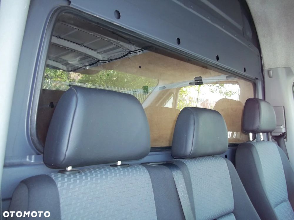 Volkswagen crafter - 8