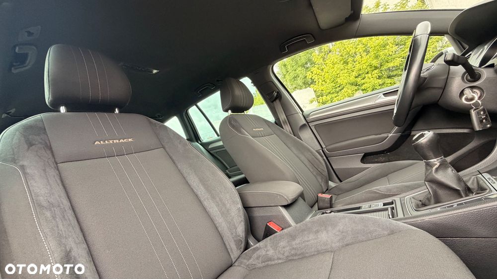 Volkswagen Golf Alltrack 2.0 TDI 4Motion BlueMotion Technol - 39