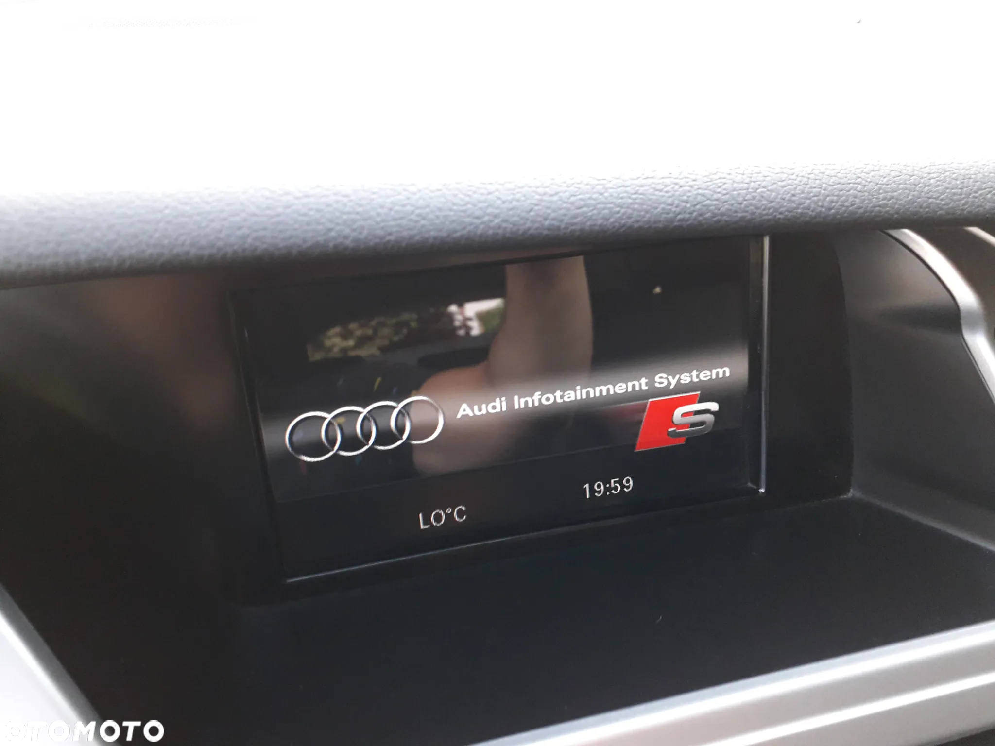Audi A4 2.0 TDI Quattro - 8