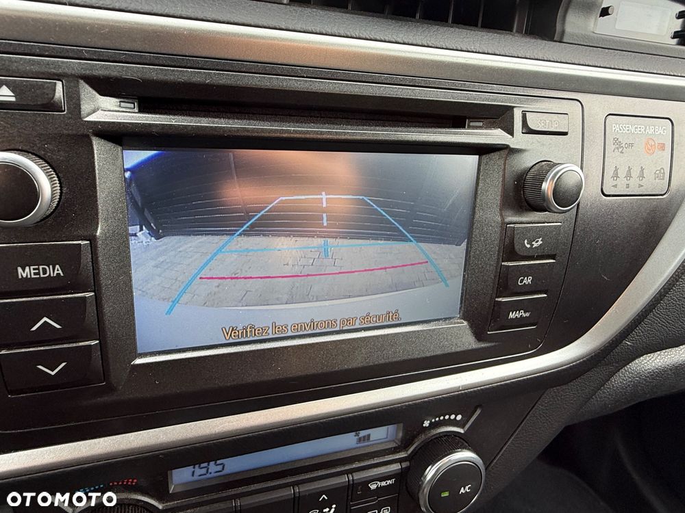 Toyota Auris - 19