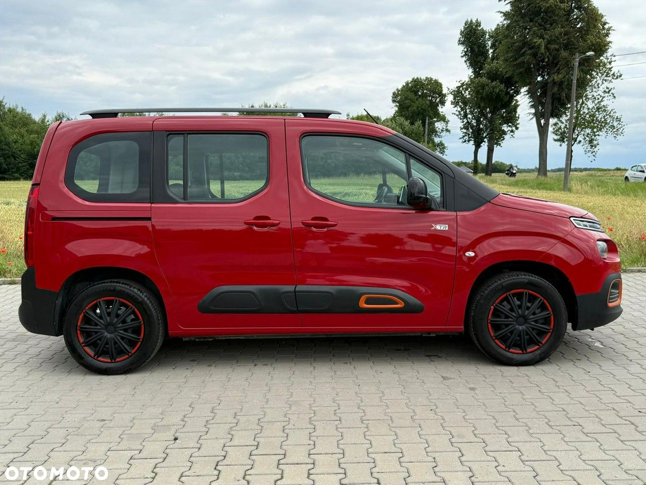 Citroën Berlingo MPV M BlueHDi 130 FEEL - 2
