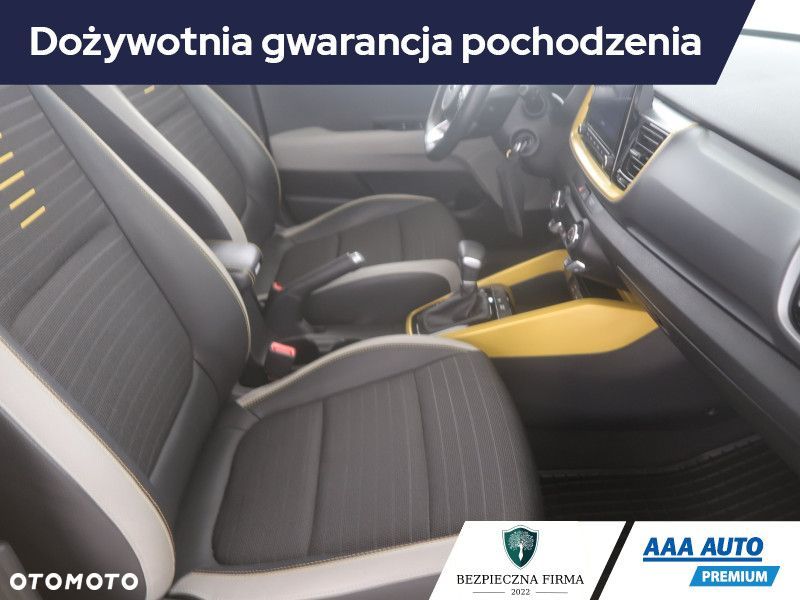 Kia Stonic - 11