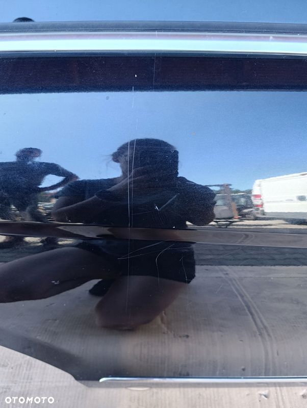 MERCEDES W204 KOMBI DRZWI PRAWE TYŁ TYLNE EUROPA - 2