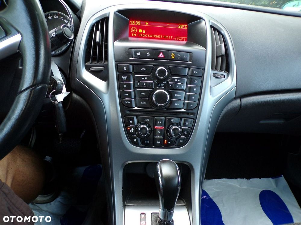 Opel Astra - 18