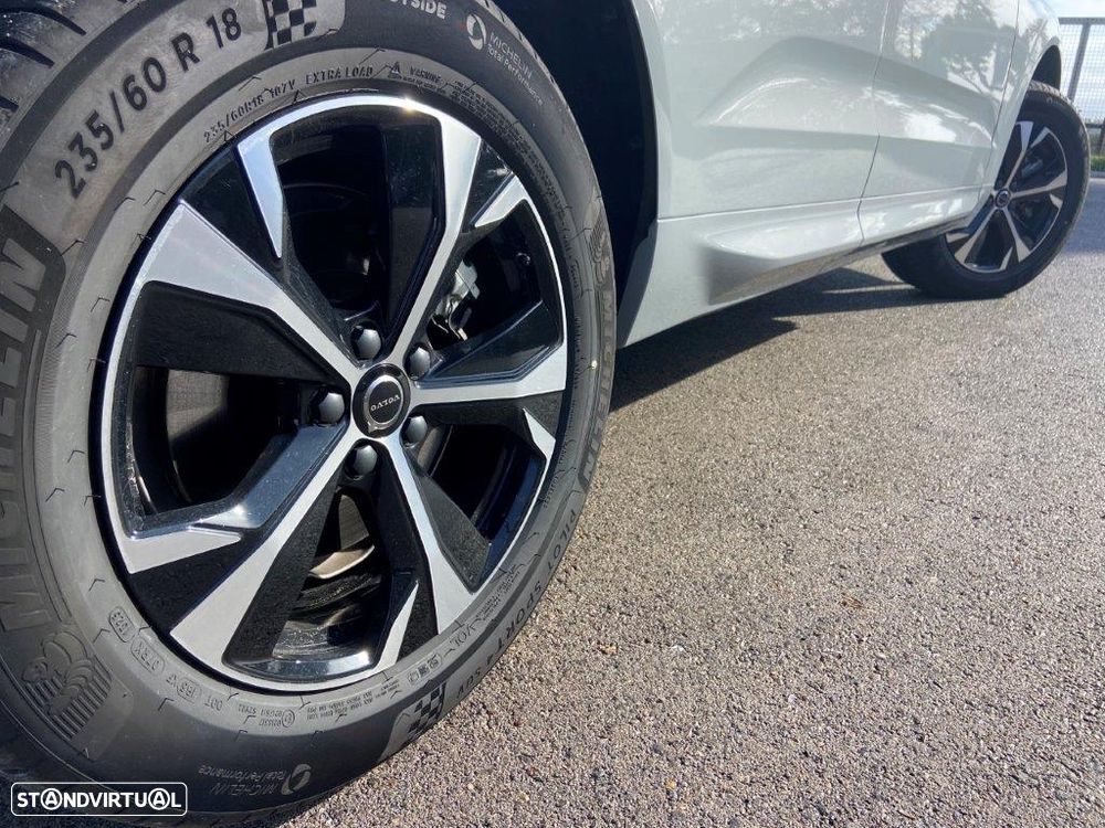 Volvo XC 60 2.0 T6 PHEV Core AWD - 6