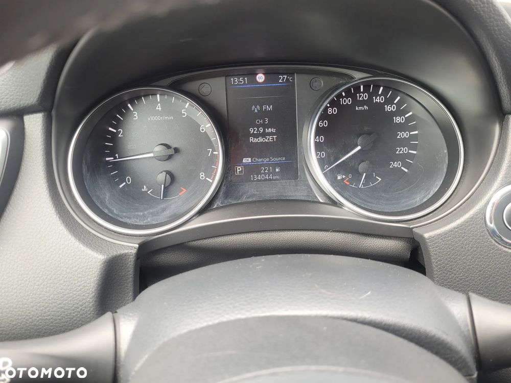 Nissan Qashqai 1.3 DIG-T Acenta DCT - 11