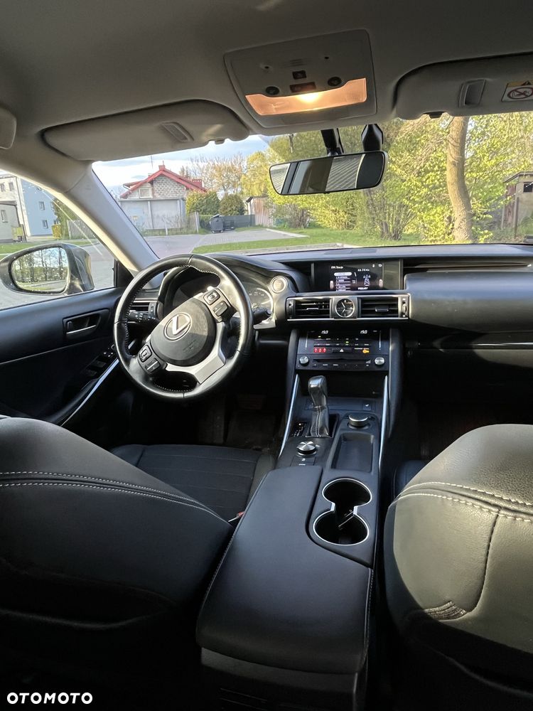 Lexus Inny - 6