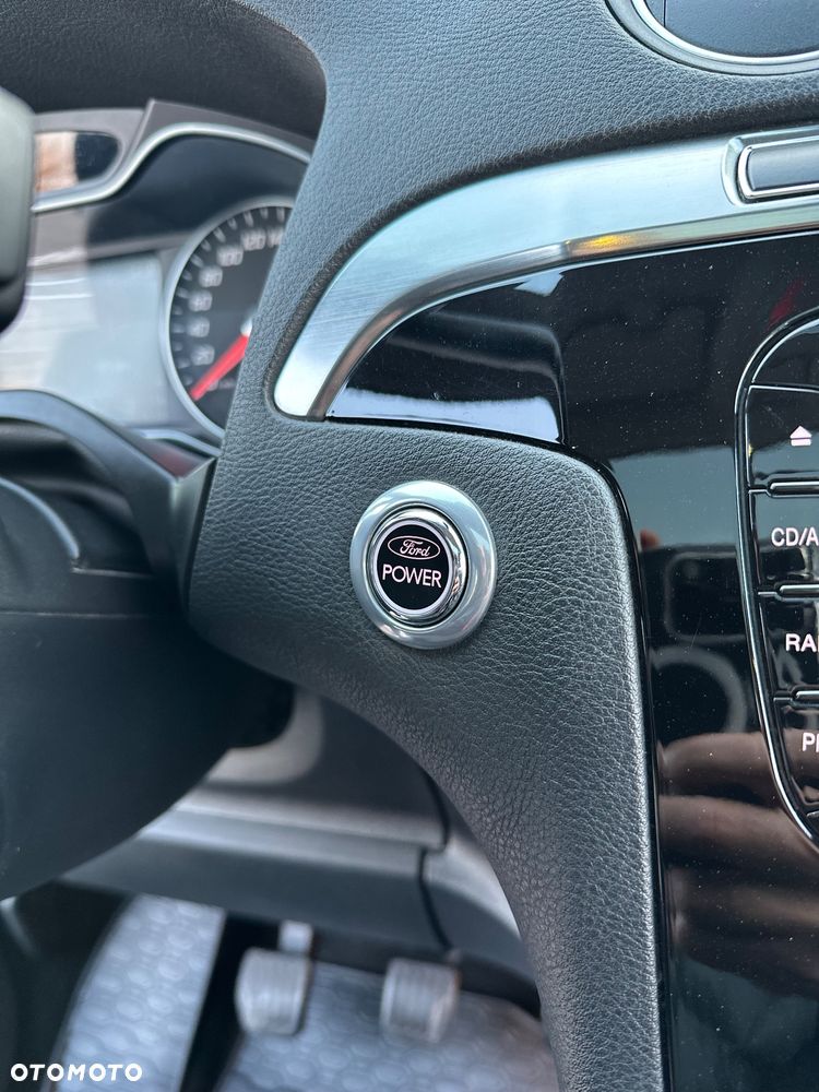 Ford S-Max 2.0 TDCi DPF Titanium - 30