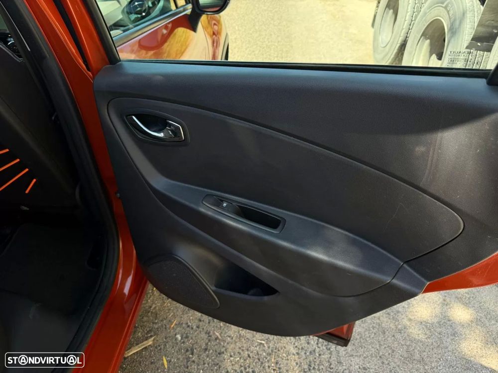 Renault Captur TCe 120 EDC Dynamique - 18