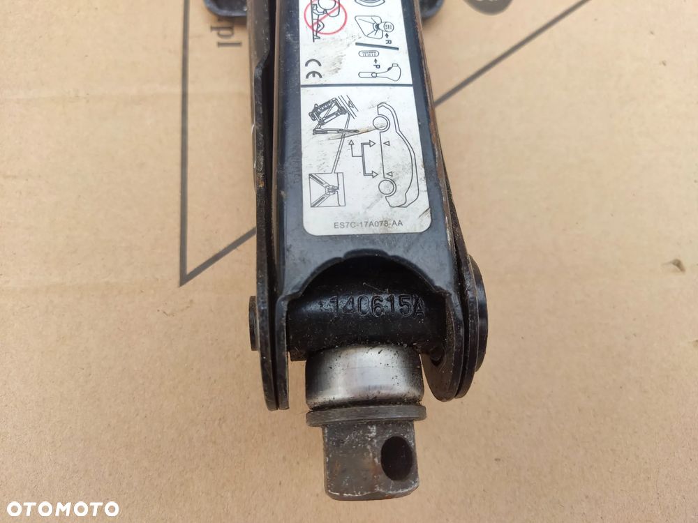 LEWAREK PODNOŚNIK UCHO MONDEO MK5 ES7C-17A078-AA - 4