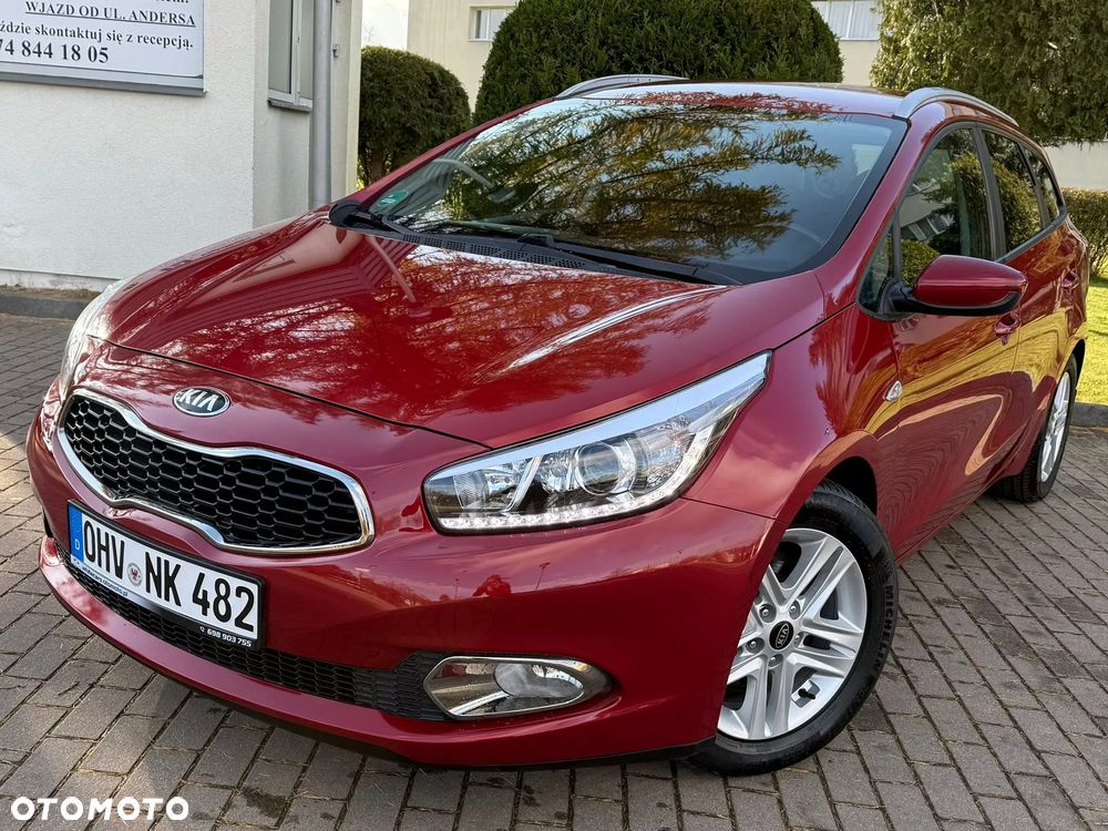 Kia Ceed 1.4 CRDi 90 SW Vision - 16