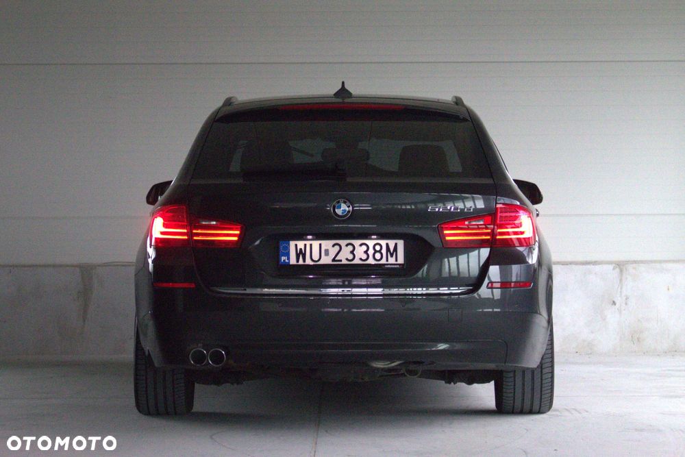 BMW Seria 5 520d Luxury Line - 7
