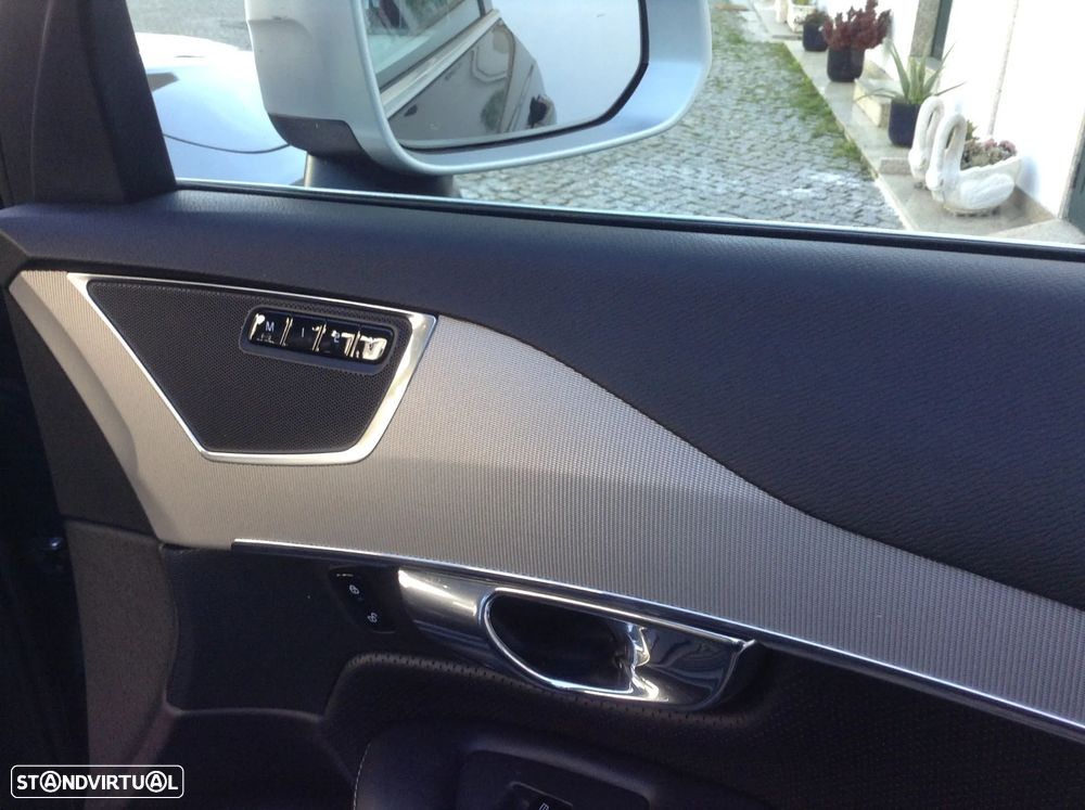 Volvo XC 90 2.0 D4 R-Design - 9