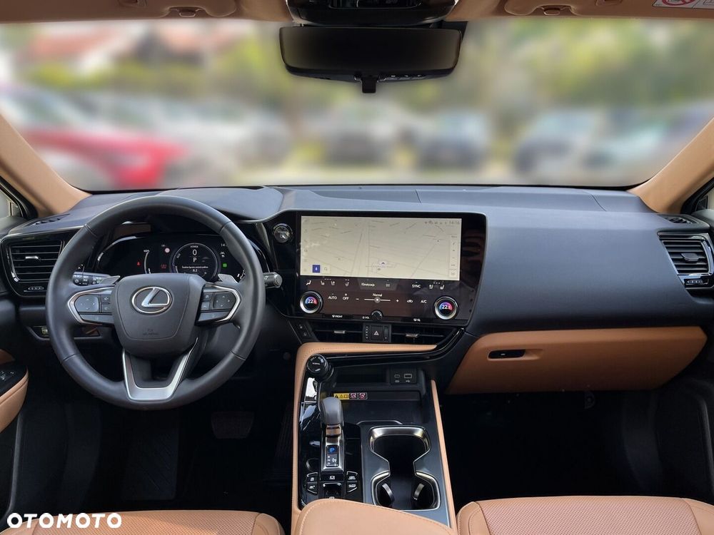 Lexus NX - 8