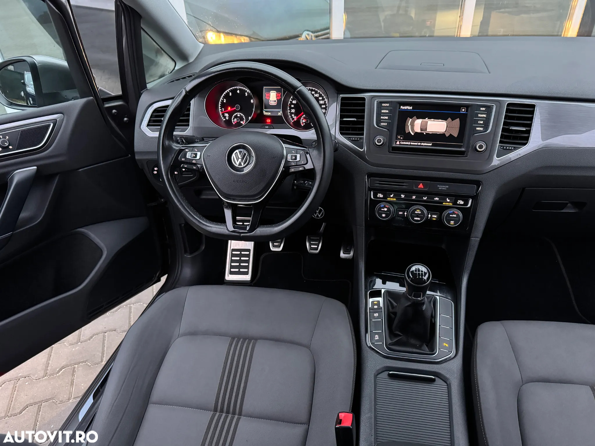 Volkswagen Golf Sportsvan 1.2 TSI BlueMotion Technology Allstar - 7