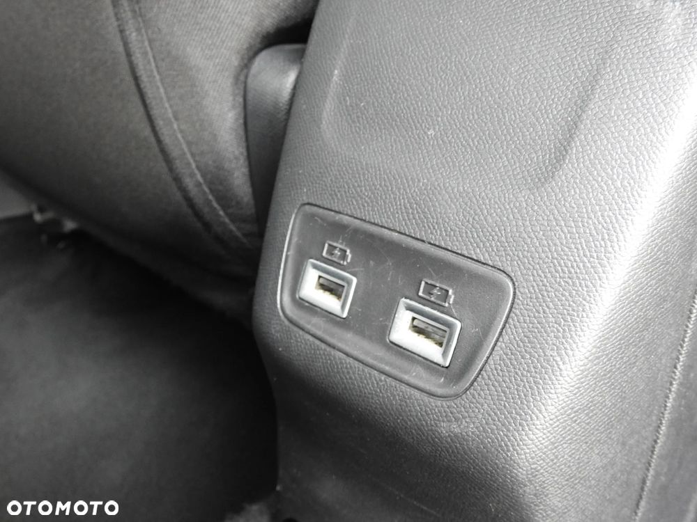 Peugeot 208 PureTech 75 Allure Pack - 13