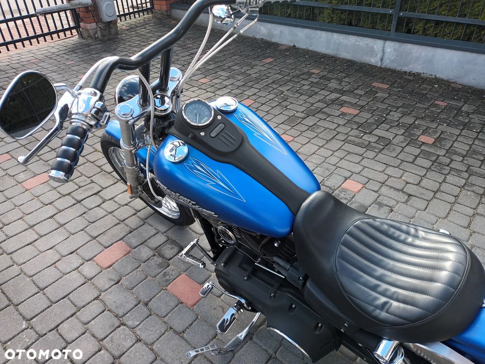 Harley-Davidson Dyna Street Bob - 10