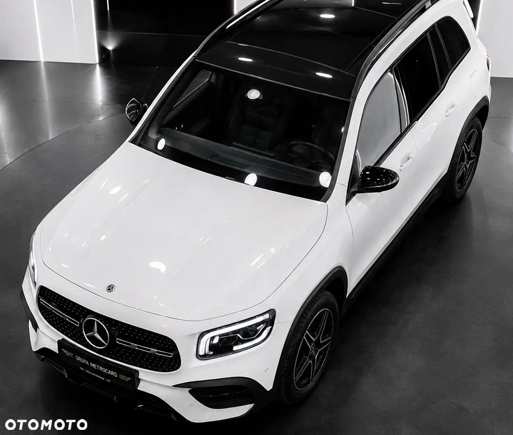 Mercedes-Benz GLB 200 4-Matic AMG Line 8G-DCT - 3