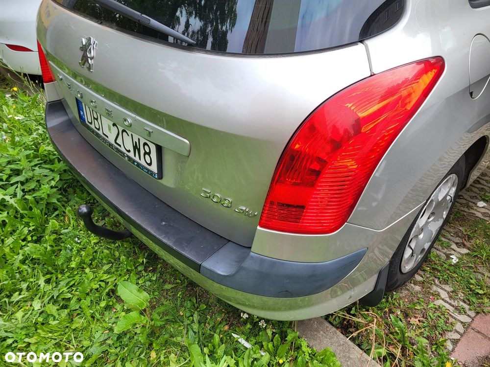 Peugeot 308 - 1