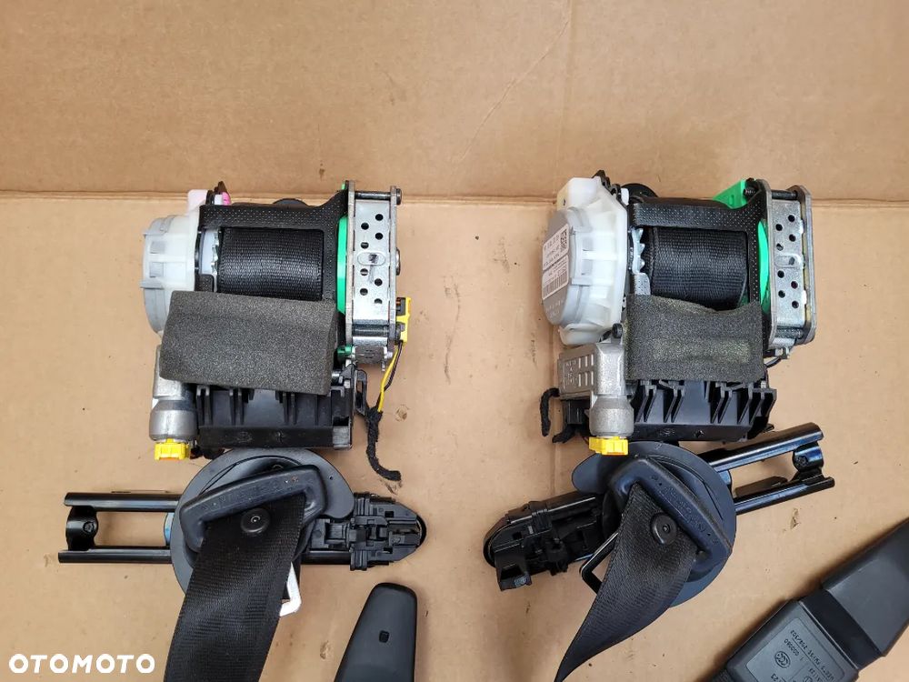 PASY PAS BEZPIECZEŃSTWA PRZÓD AUDI A6 C7 A7 4G8 - 5