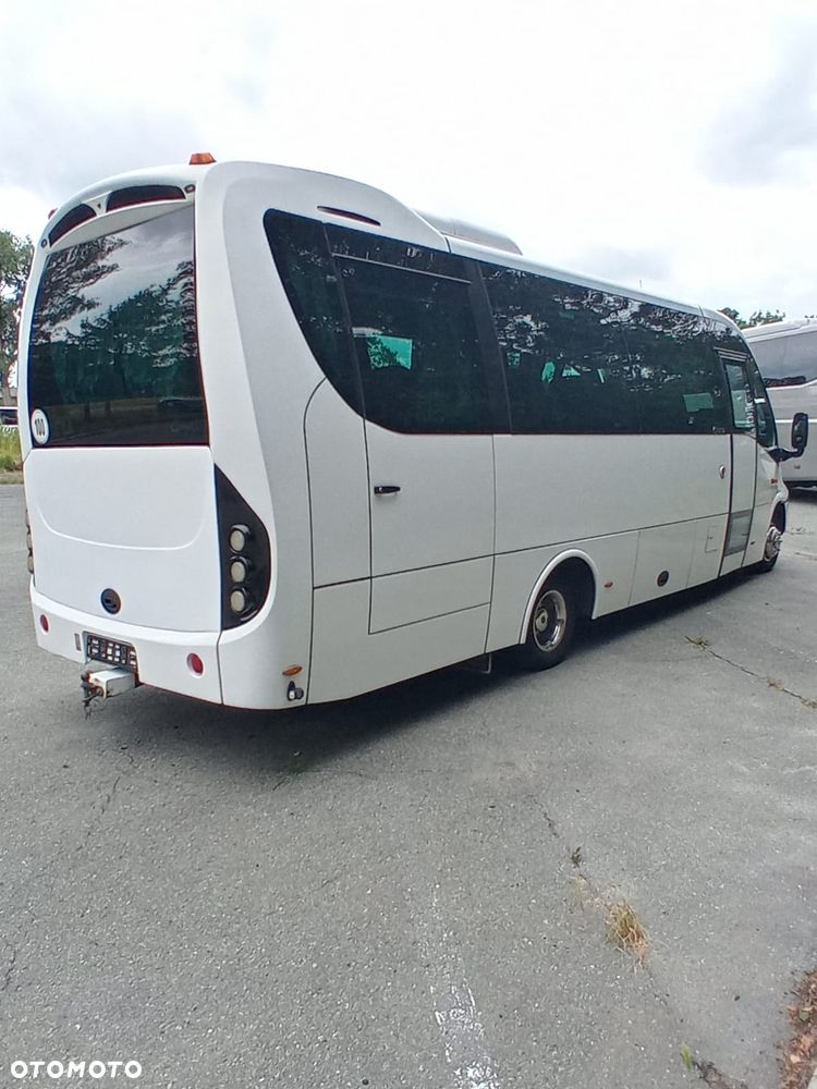 Iveco 70C17 - 4