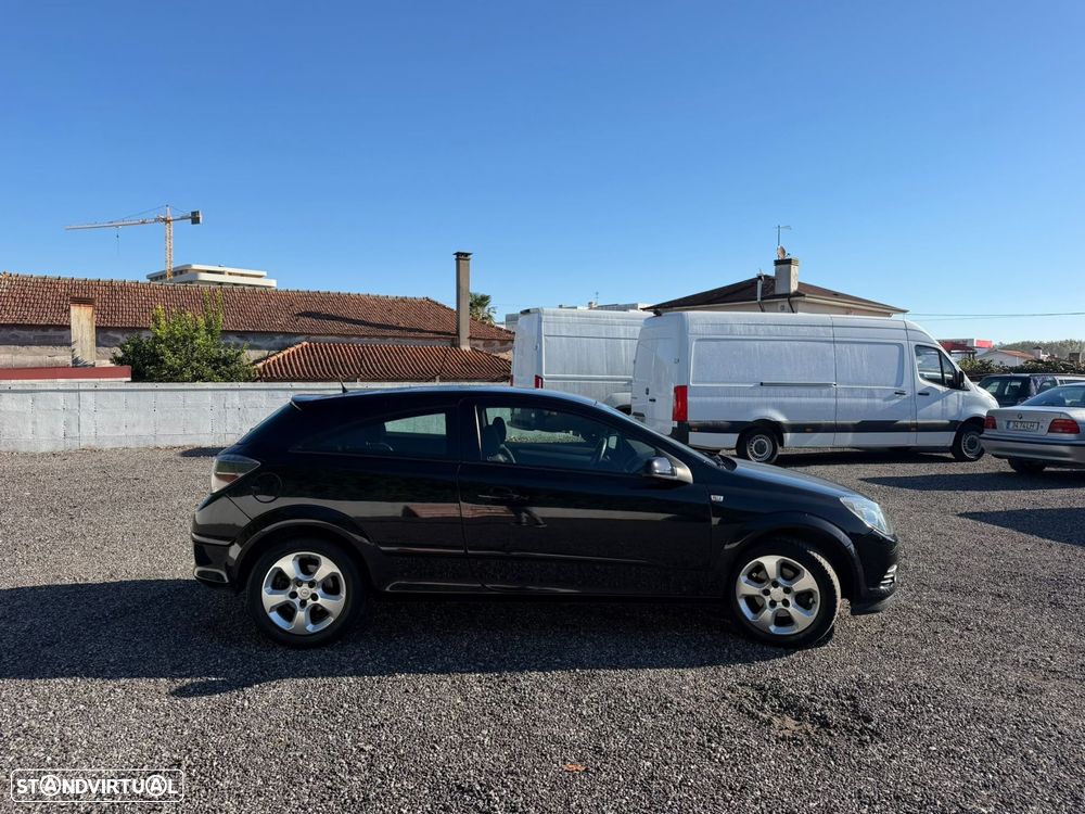 Opel Astra GTC 1.3 CDTi - 9
