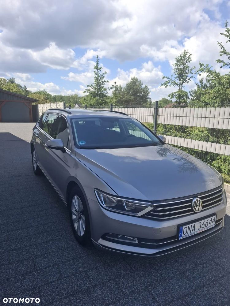 Volkswagen Passat 1.6 TDI (BlueMotion Technology) Comfortline - 1