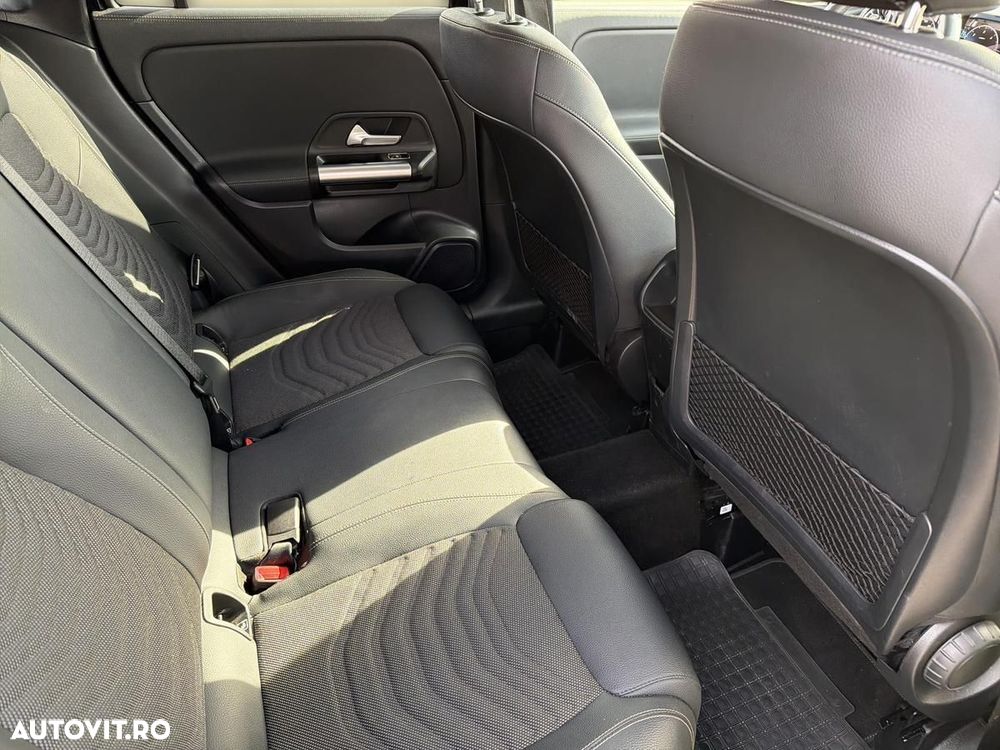 Mercedes-Benz GLA 200 d 4MATIC Aut. - 14