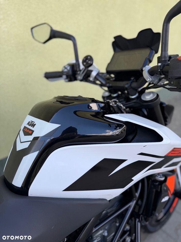 KTM Duke - 17