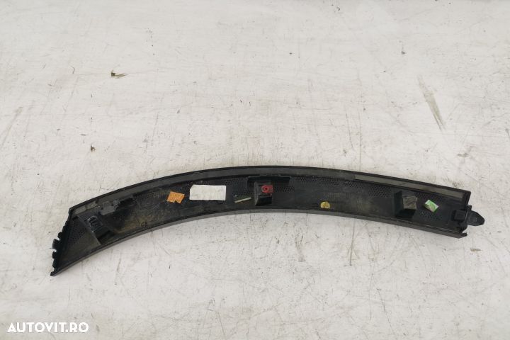 Bandou Bara Fata Stanga Original In Stare Buna Porsche  Cayenne  3 201 - 4