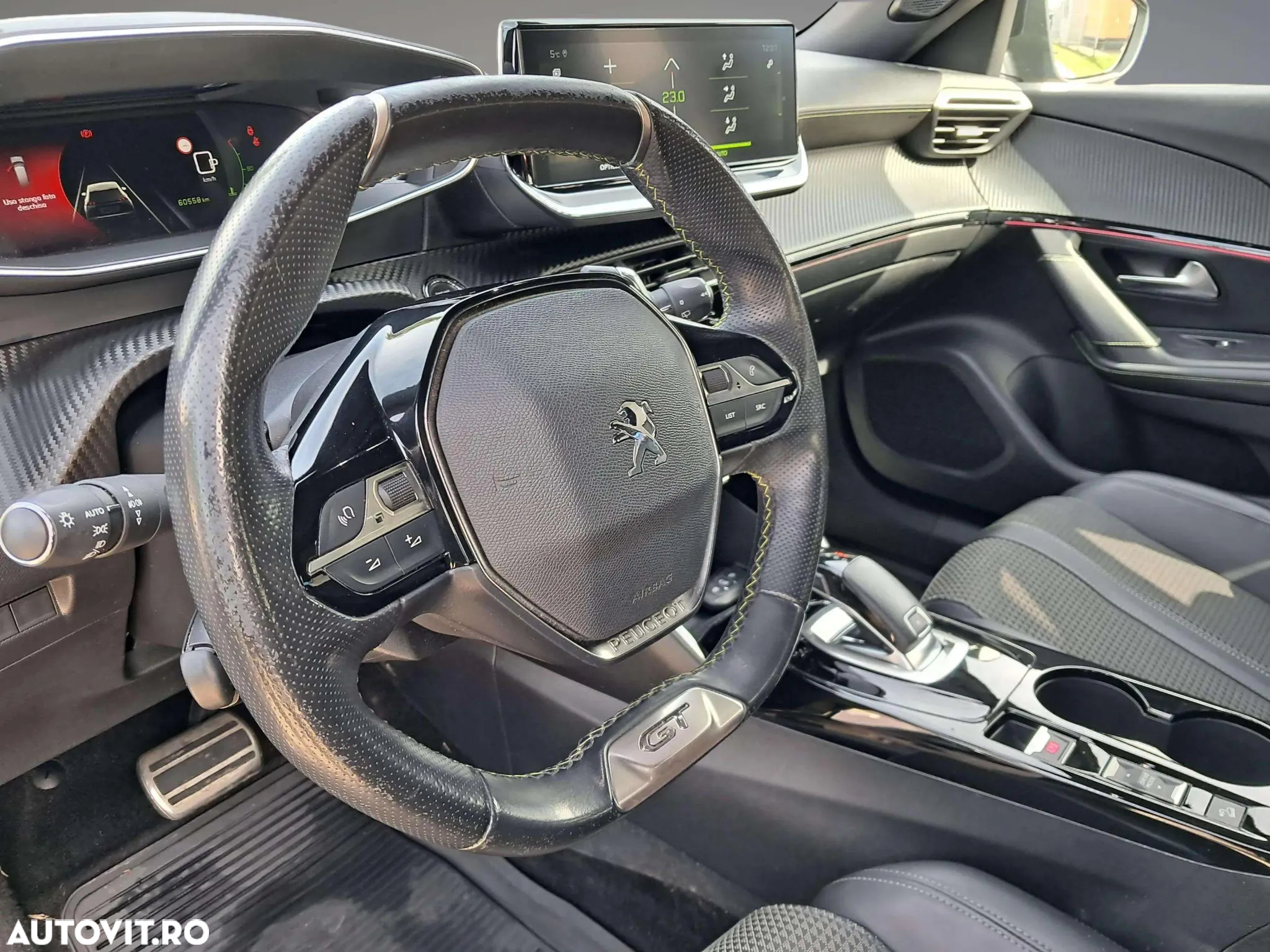 Peugeot 2008 1.2 PureTech EAT8 STT GT - 6