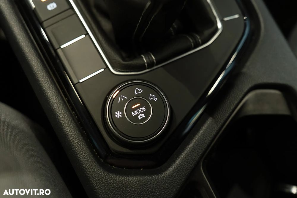 Volkswagen Taos - 18